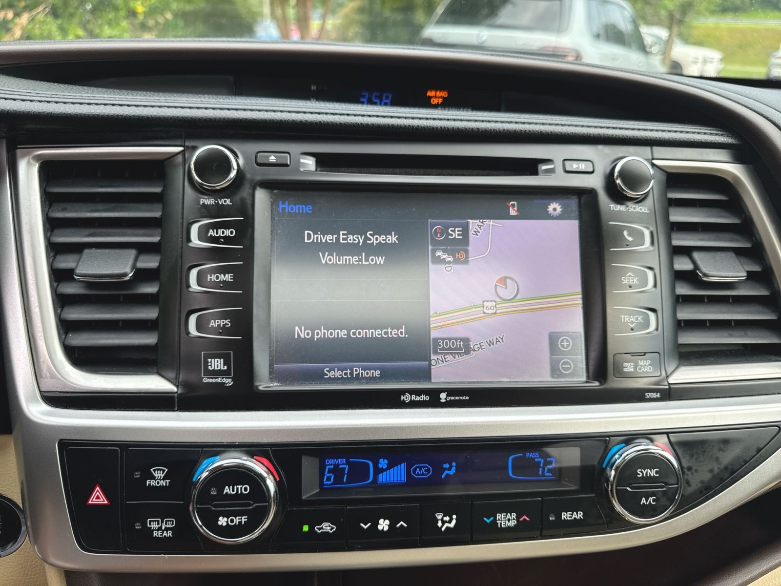 Used 2015 Toyota Highlander Limited AWD/4WD image 19