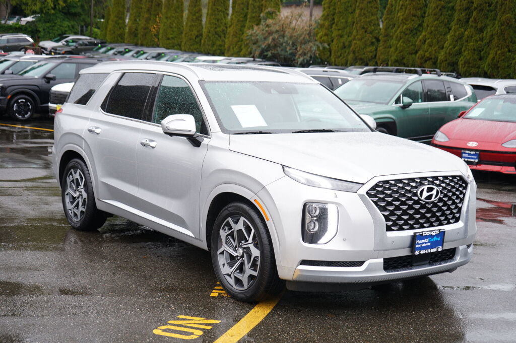 Used 2021 Hyundai Palisade Calligraphy image 3