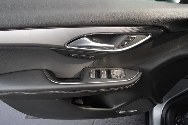 Used 2025 Buick Envision Sport Touring image 12