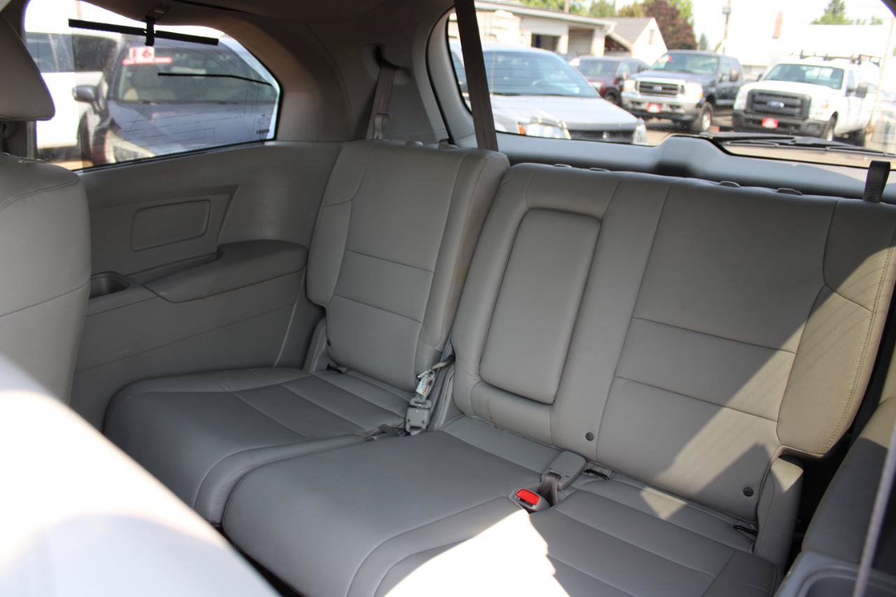 Used 2015 Honda Odyssey Touring image 16