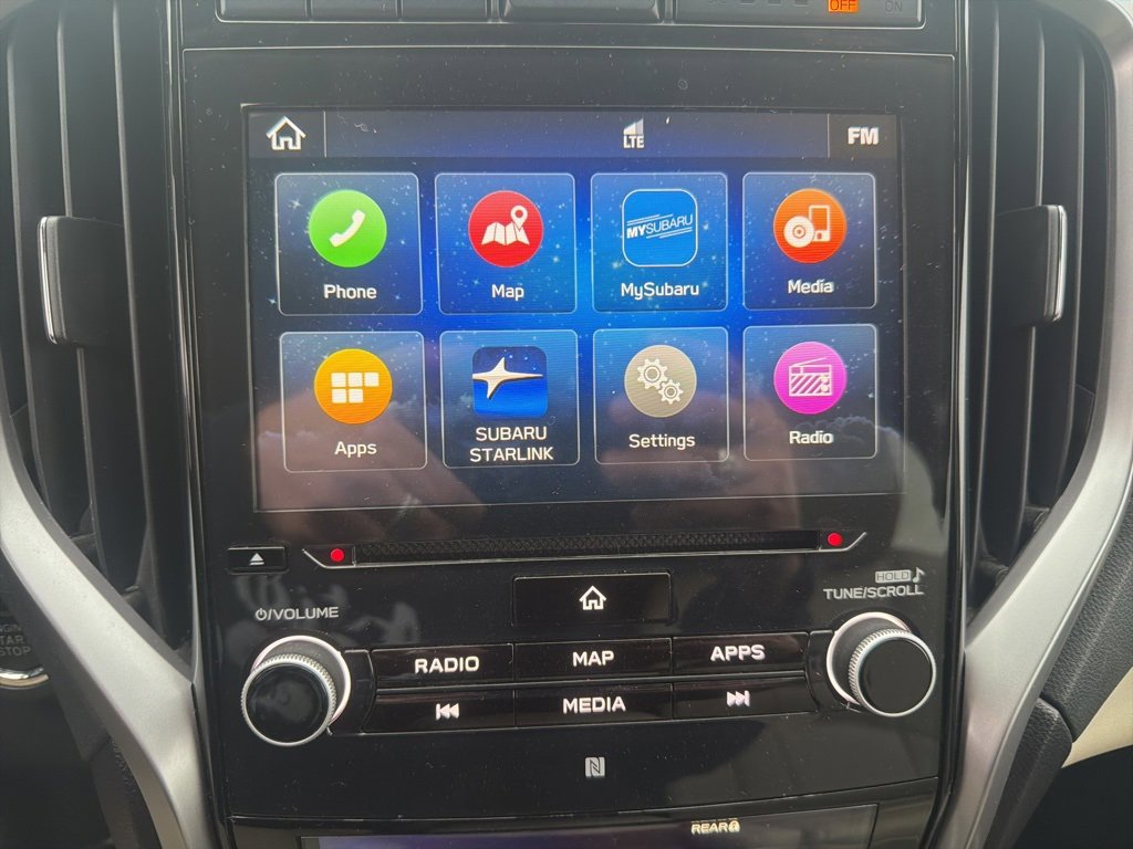 Used 2022 Subaru Ascent Limited w/ Technology Package image 39