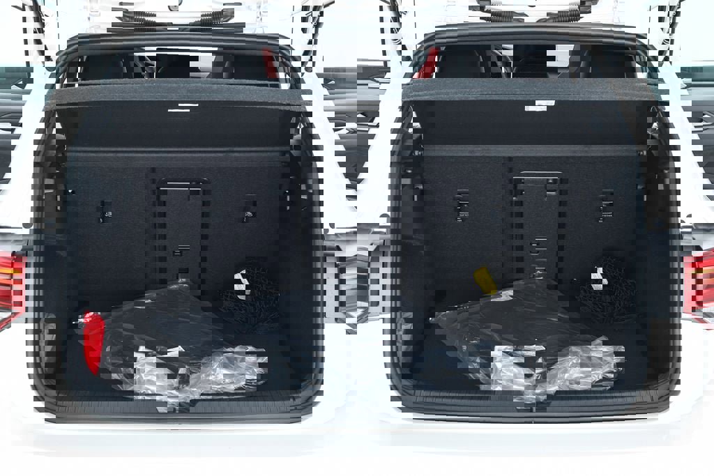 New 2025 Volkswagen GTI SE image 29