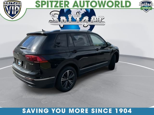Used 2024 Volkswagen Tiguan Wolfsburg Edition w/ Panoramic Sunroof Package AWD/4WD image 9