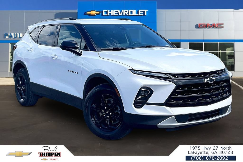 Used 2023 Chevrolet Blazer LT w/ Midnight/Sport Edition FWD image 1