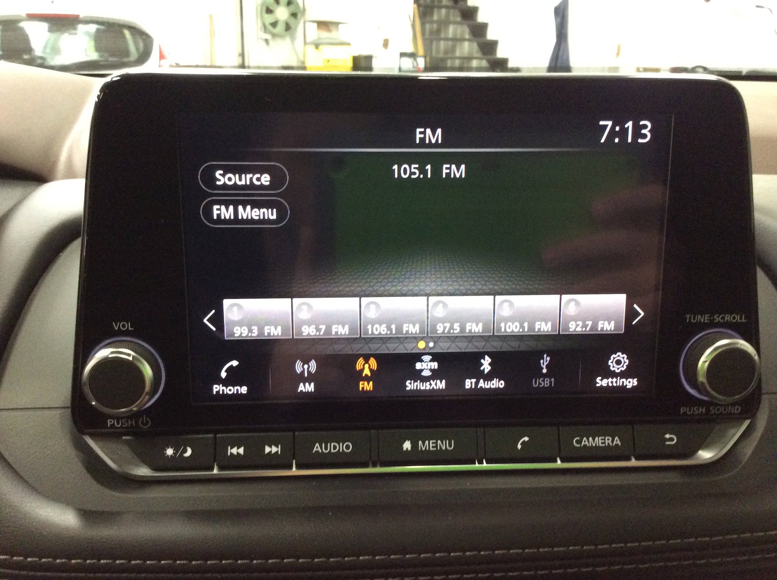 Used 2022 Nissan Rogue SV AWD/4WD image 24
