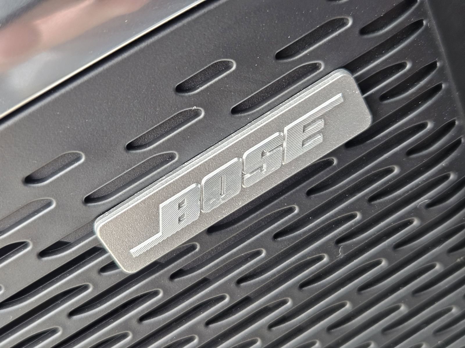 Certified 2024 Chevrolet Traverse RS image 31