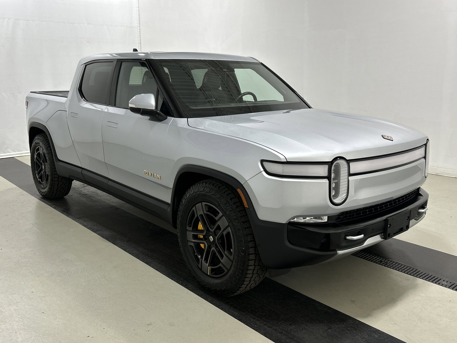 Used 2022 Rivian R1T Launch Edition AWD/4WD image 7