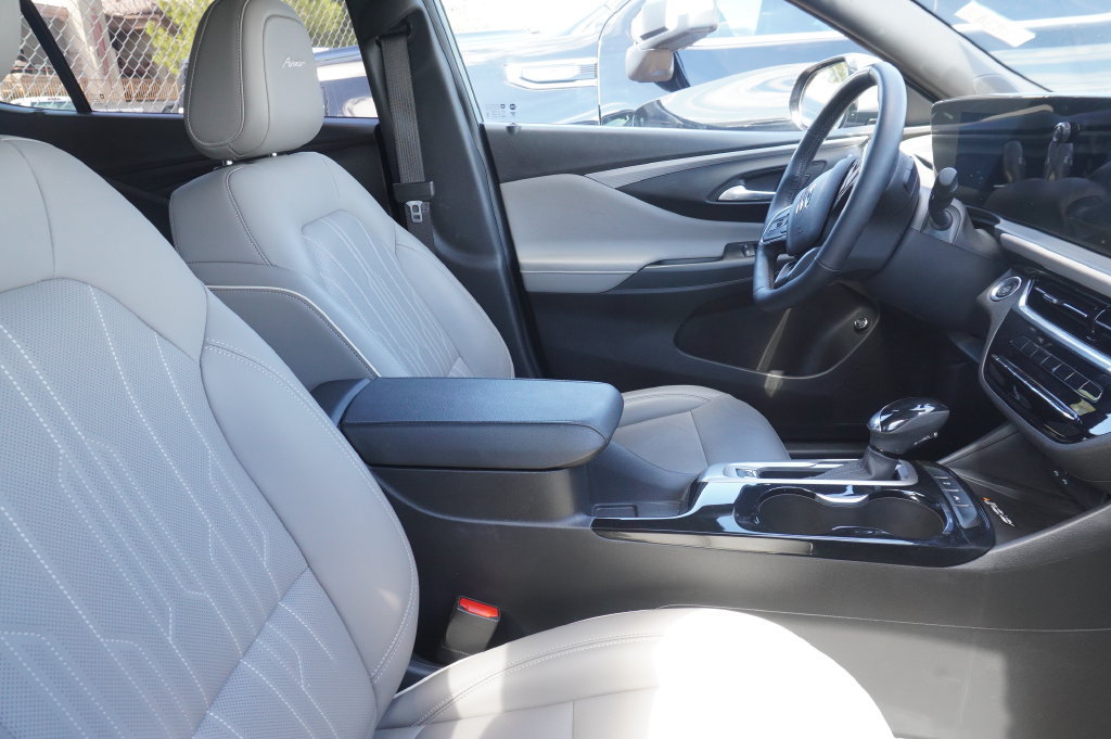 Used 2024 Buick Envista Avenir FWD image 9