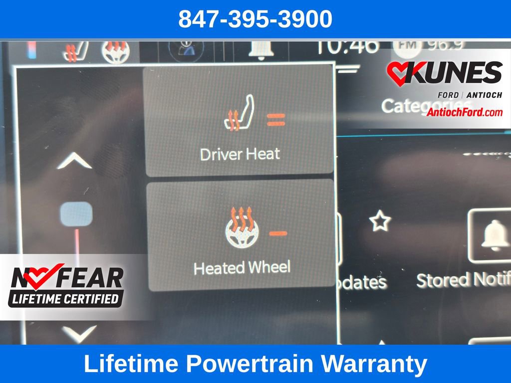 Used 2023 Chrysler Voyager LX image 50