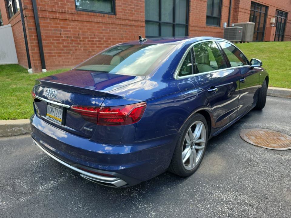 Used 2023 Audi A4 2.0T Premium w/ Convenience Package AWD/4WD image 4