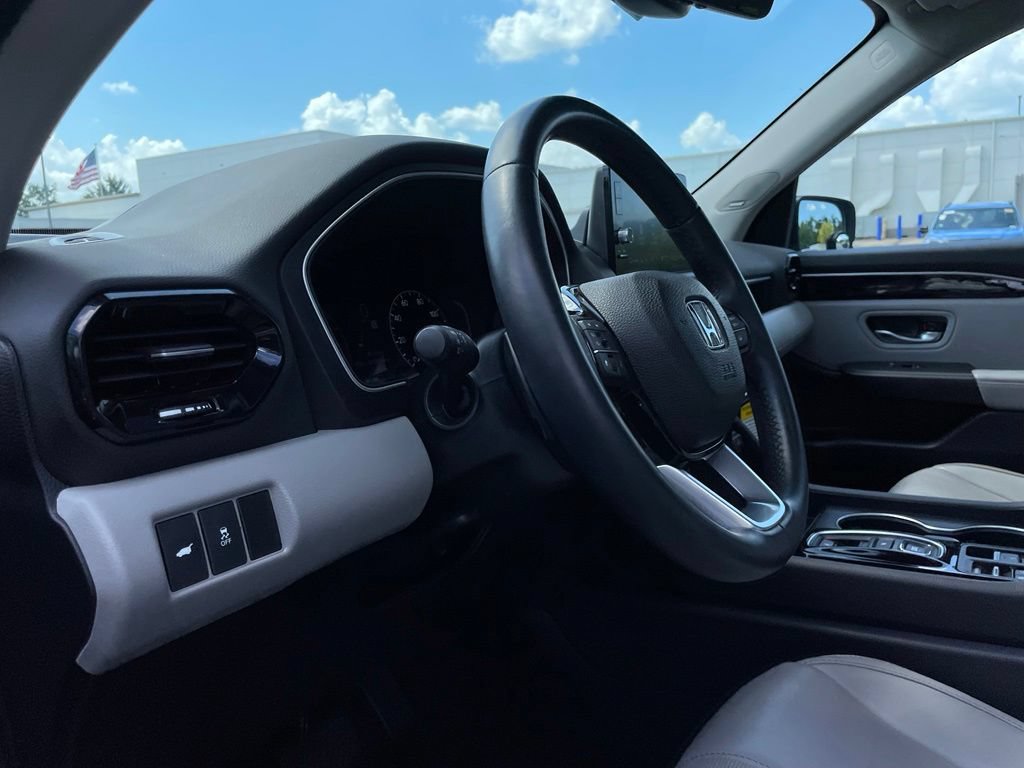 Certified 2024 Honda Pilot Touring image 26