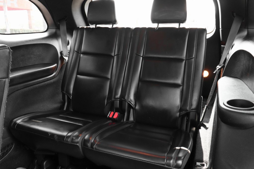 Used 2019 Dodge Durango SXT image 32