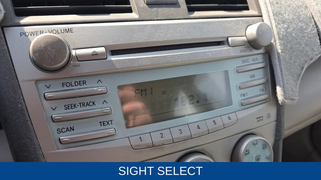 Used 2009 Toyota Camry LE FWD image 17