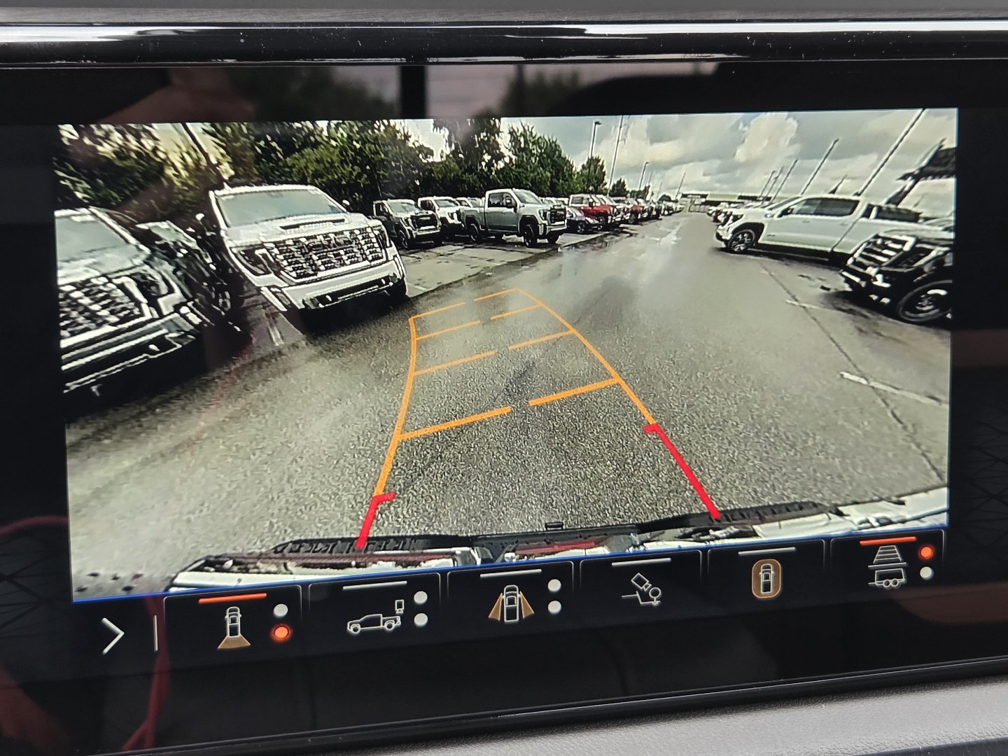 New 2026 GMC Sierra 1500 AT4 w/ AT4 Premium Package AWD/4WD image 8