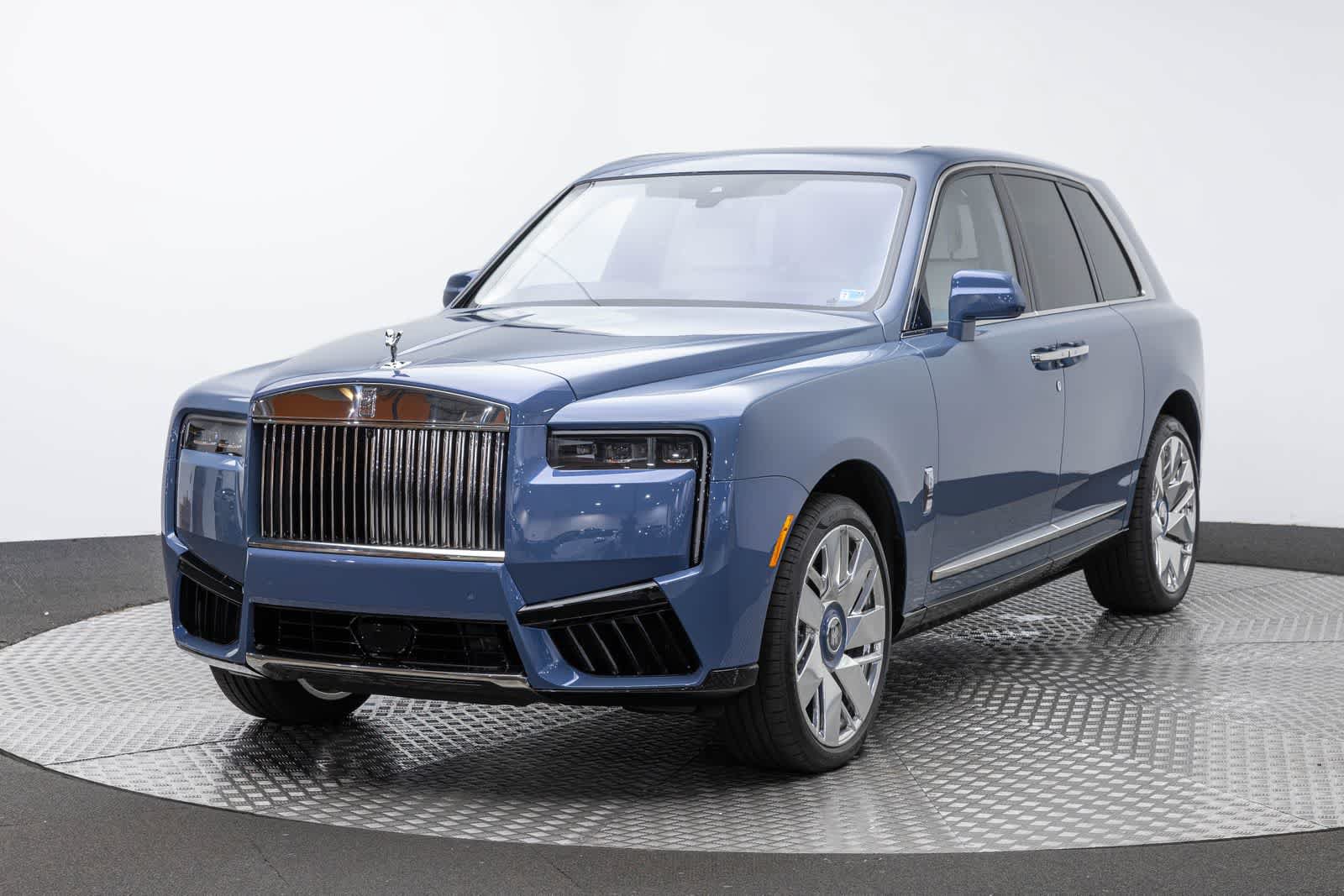New 2027 Rolls-Royce Cullinan AWD/4WD image 1