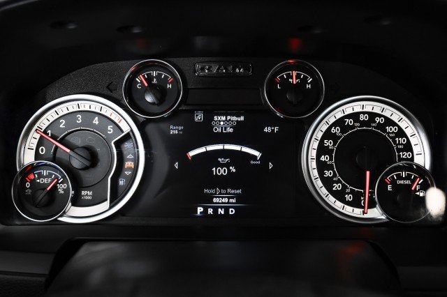 Used 2018 RAM 1500 Laramie image 17