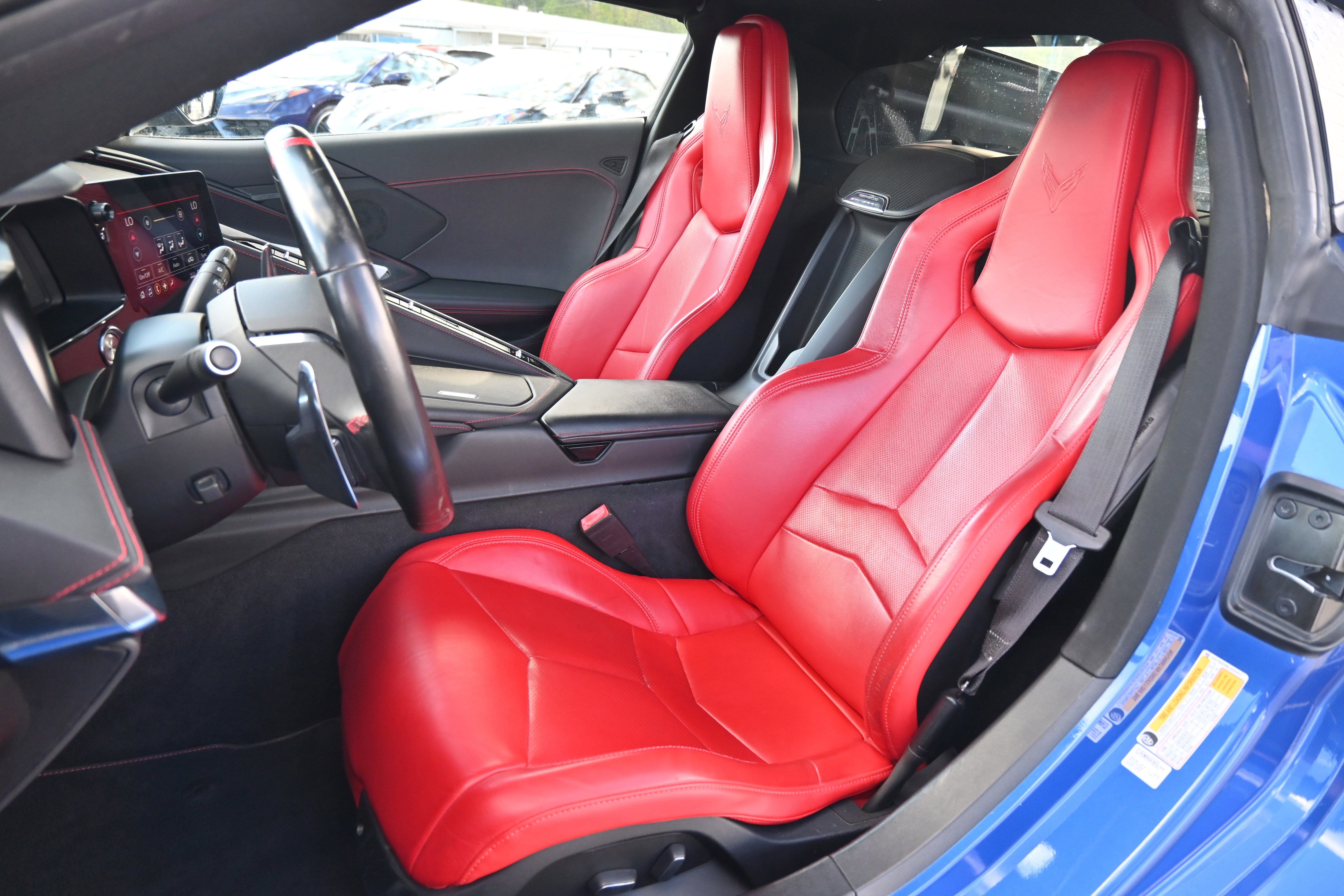 Used 2020 Chevrolet Corvette Stingray Coupe w/ 1LT image 7