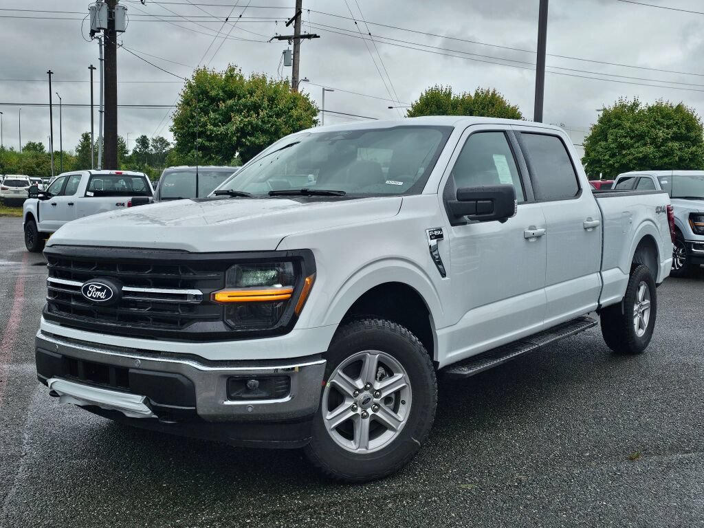 New 2026 Ford F150 XLT w/ Equipment Group 302A MID