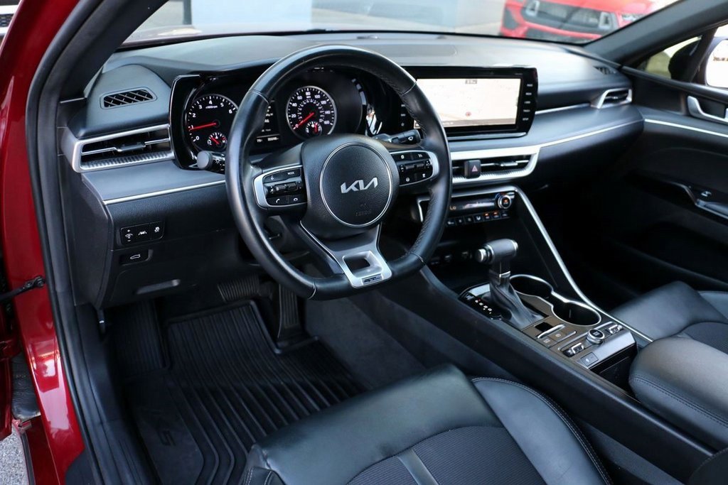 Used 2024 Kia K5 GT-Line w/ GT-Line Premium Package image 16