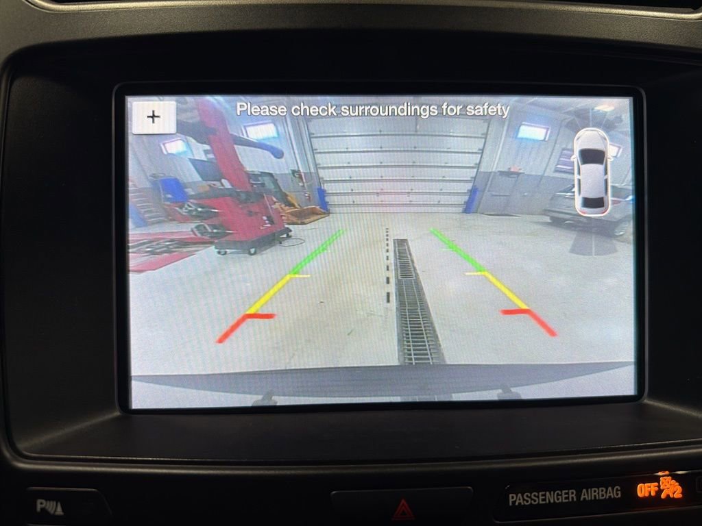 Used 2019 Ford Explorer XLT w/ Equipment Group 202A image 24