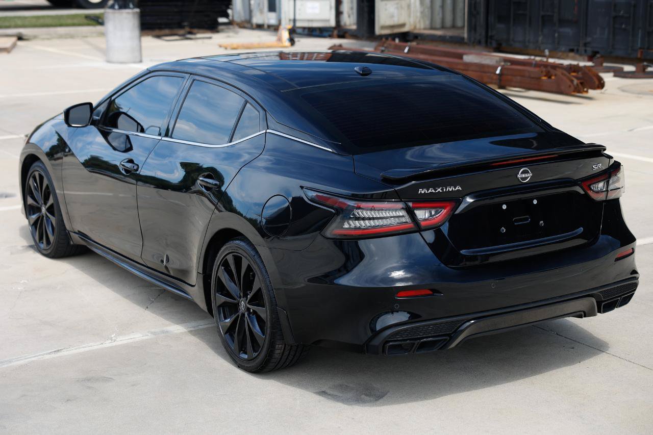 Used 2023 Nissan Maxima SR w/ Sport Mat Group FWD image 5