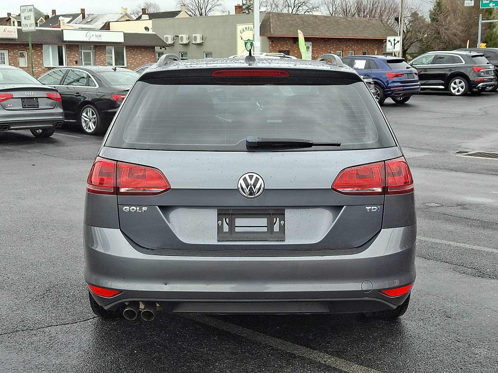 Used 2015 Volkswagen Golf TDI SE image 5