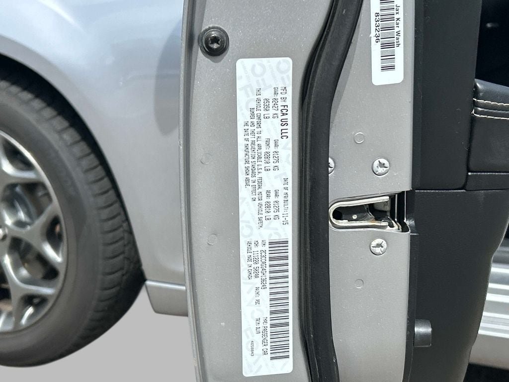Used 2016 Chrysler 300 S AWD/4WD image 10