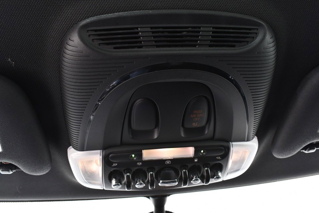 Used 2014 MINI Cooper S image 33