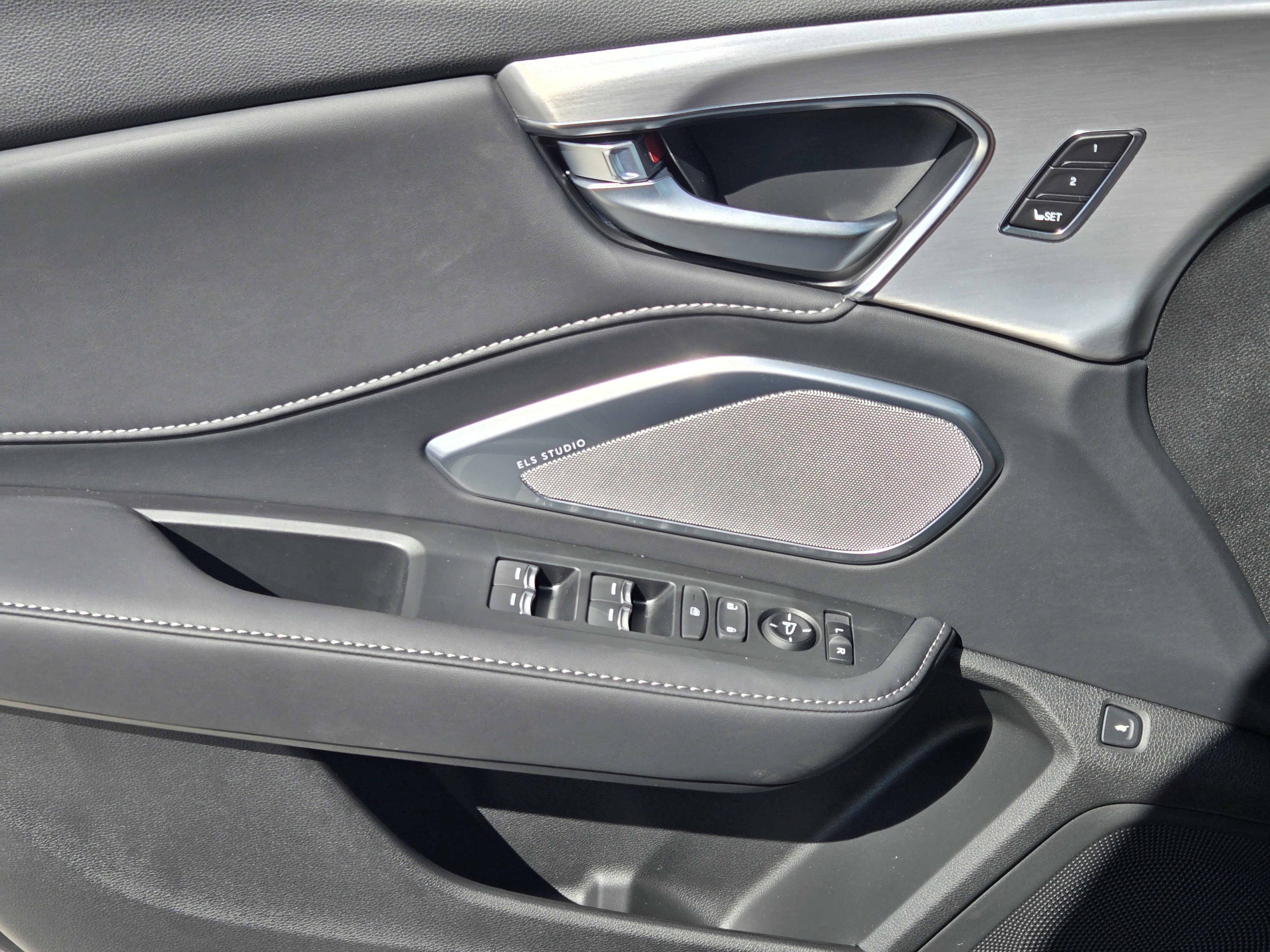 New 2025 Acura RDX SH-AWD w/ Technology Package image 16