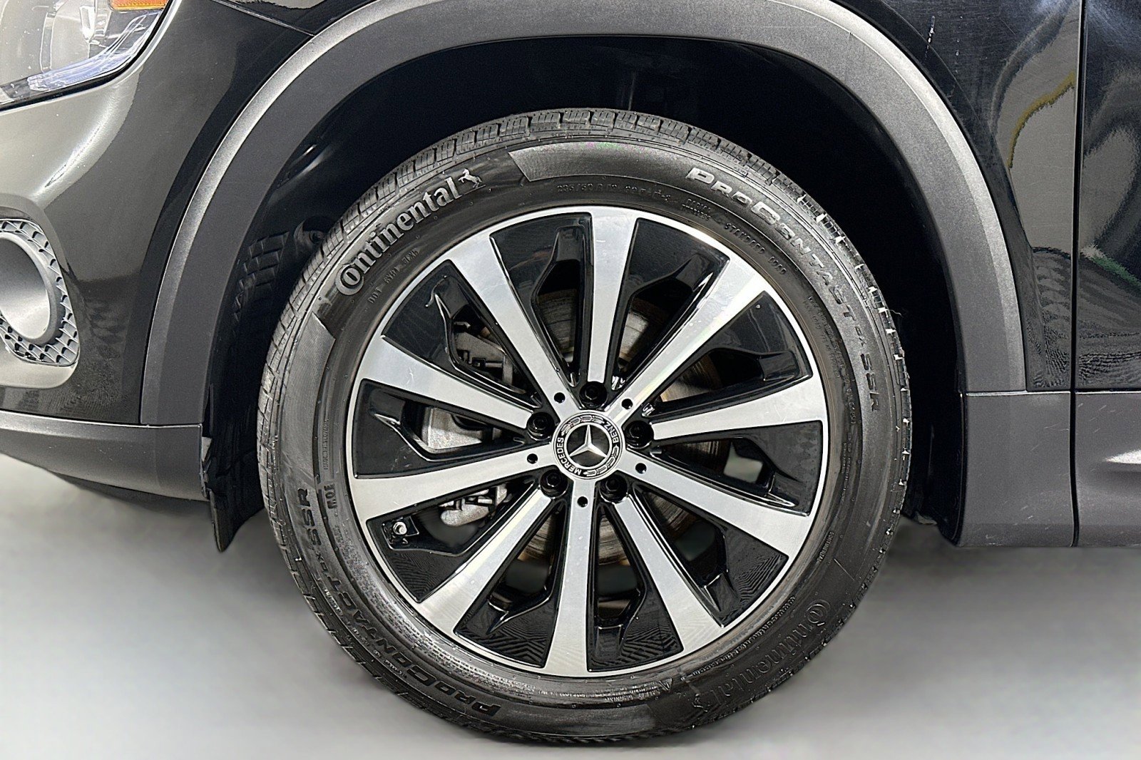 Used 2023 Mercedes-Benz GLB 250 image 12