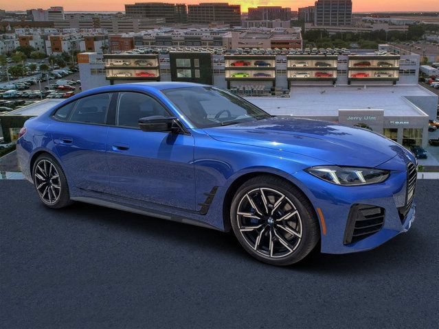 Used 2025 BMW M440i RWD image 2