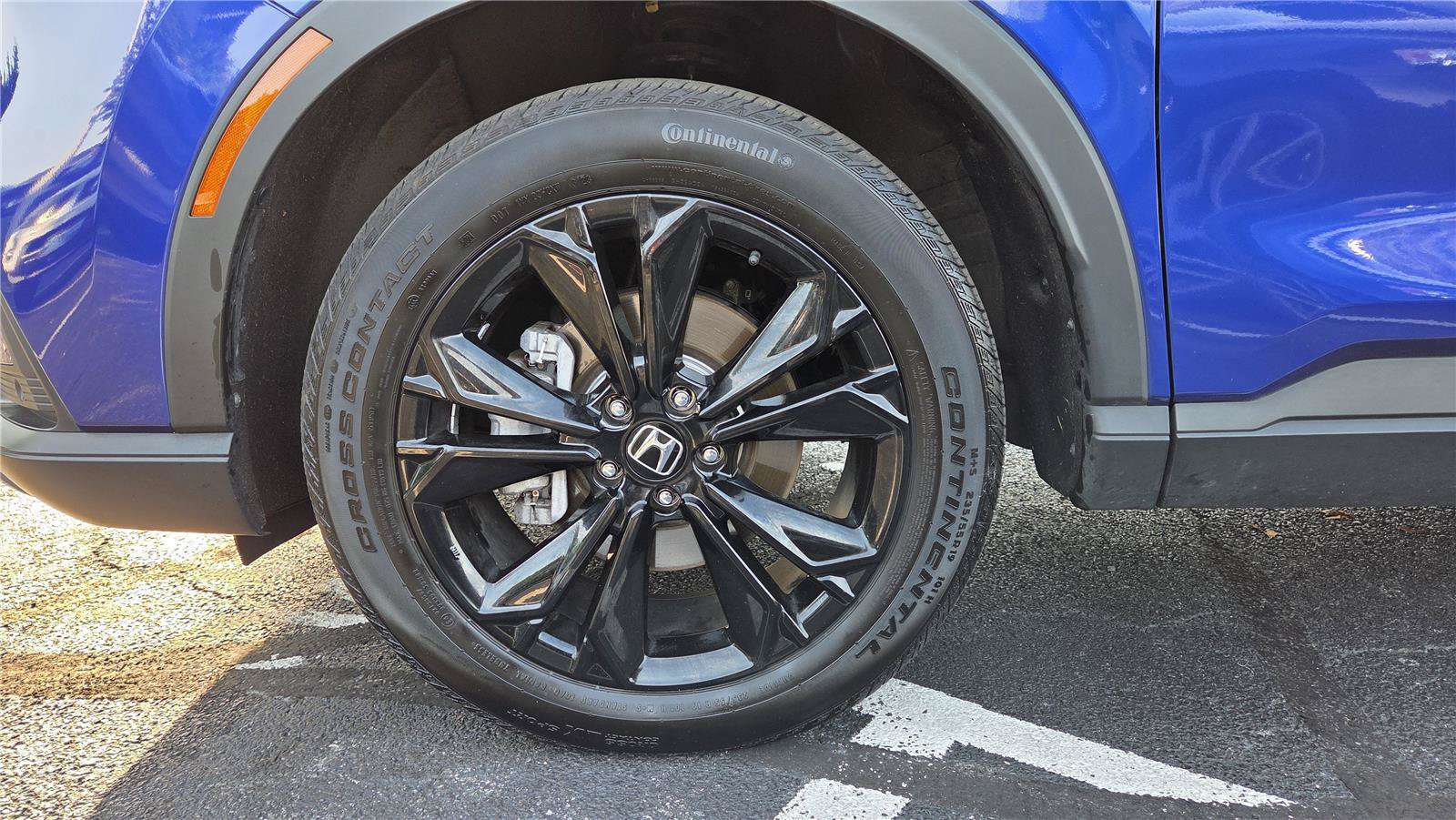 Used 2024 Honda CR-V Sport Touring image 9