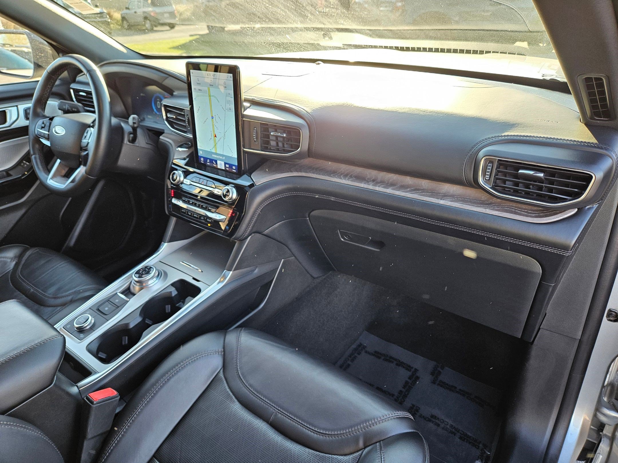 Used 2023 Ford Explorer Platinum w/ Technology Package image 36