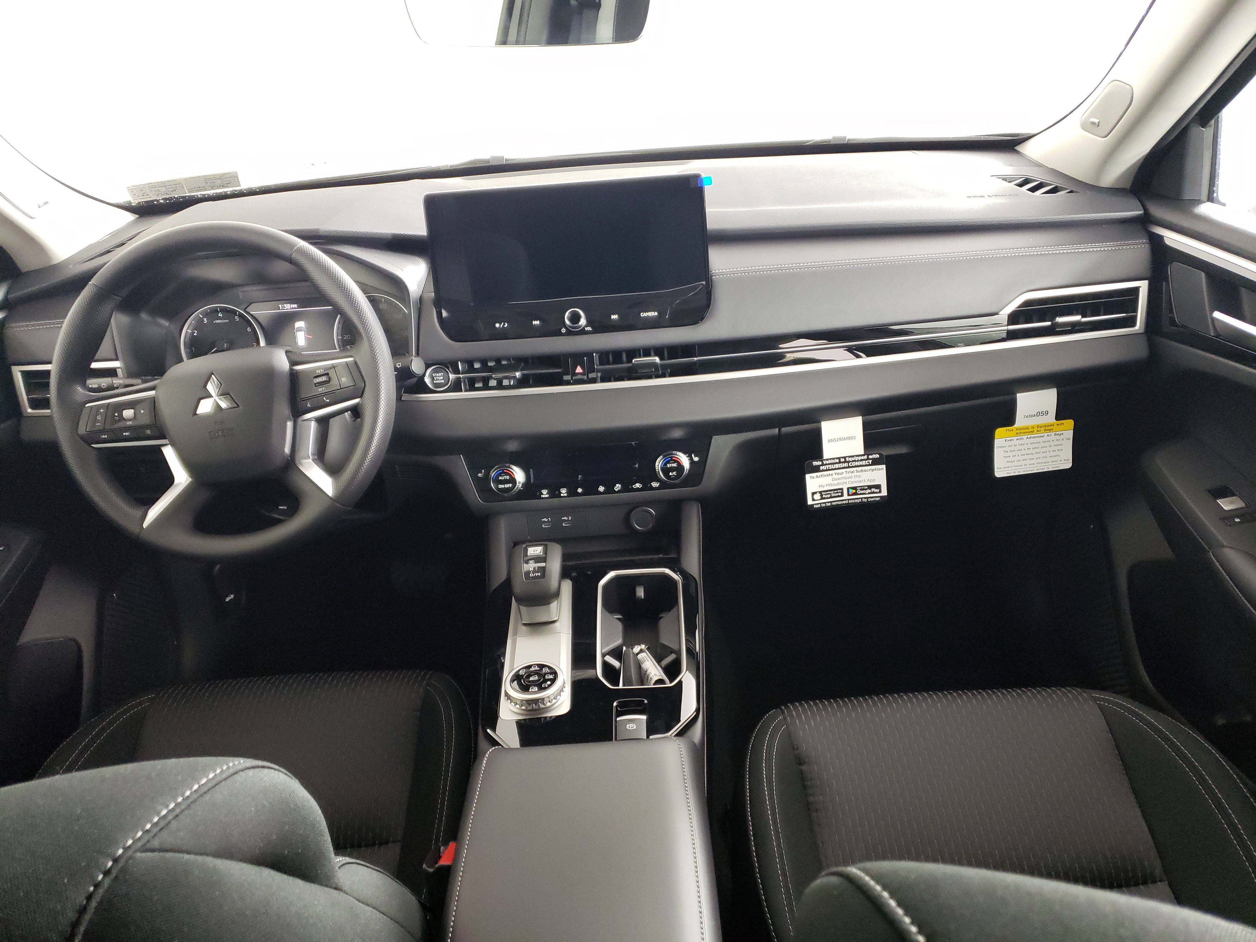 New 2026 Mitsubishi Outlander ES image 15