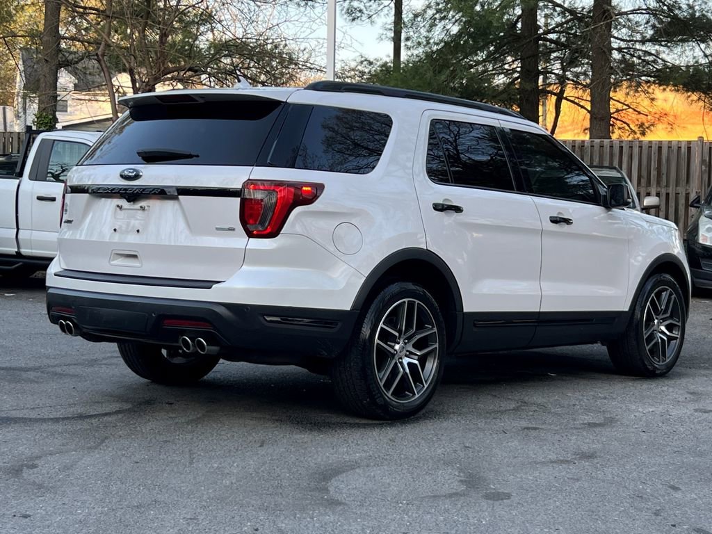 Used 2019 Ford Explorer Sport w/ Ford Safe & Smart Package image 7
