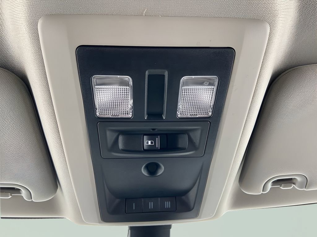 Used 2022 RAM 1500 Classic SLT w/ Black Appearance Group image 36