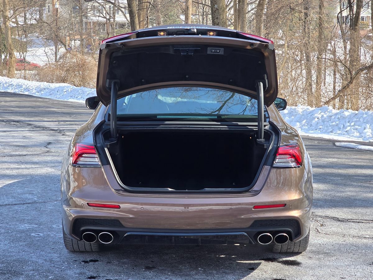 Used 2022 Maserati Quattroporte Modena image 57