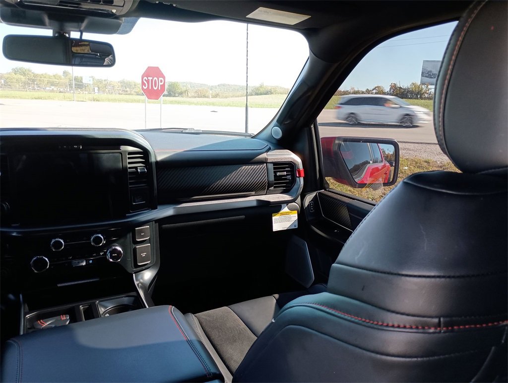 Used 2025 Ford F150 Raptor image 11