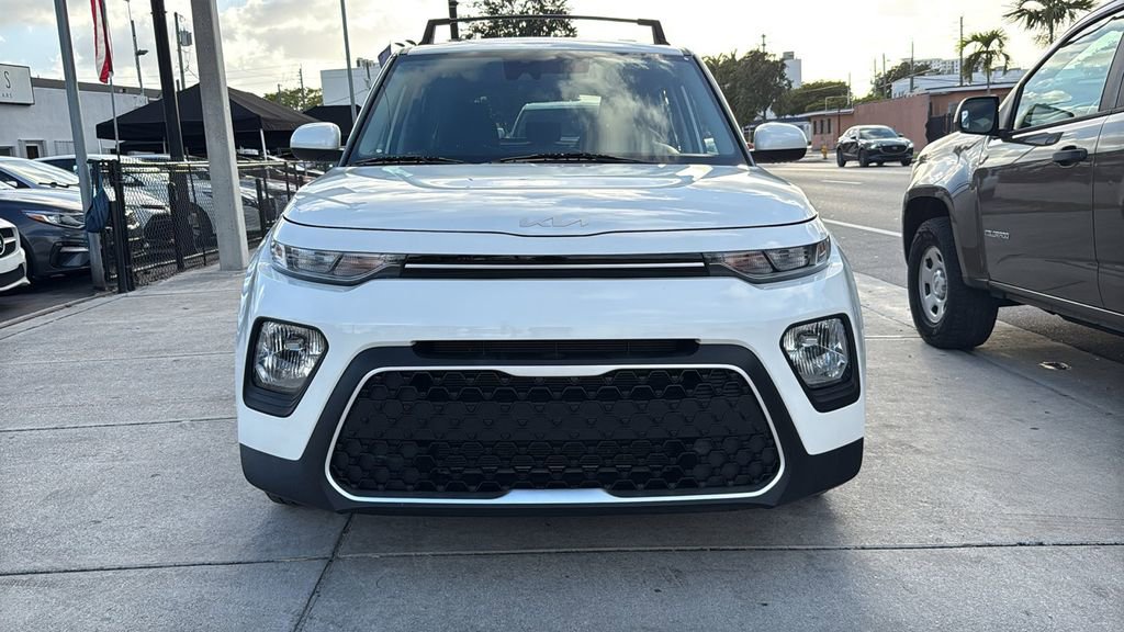 Used 2022 Kia Soul LX w/ Technology Package FWD image 17