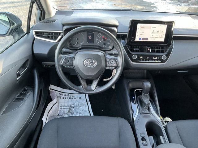 Used 2024 Toyota Corolla LE image 12