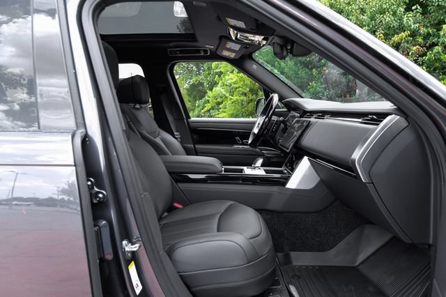 New 2026 Land Rover Range Rover SE AWD/4WD image 44