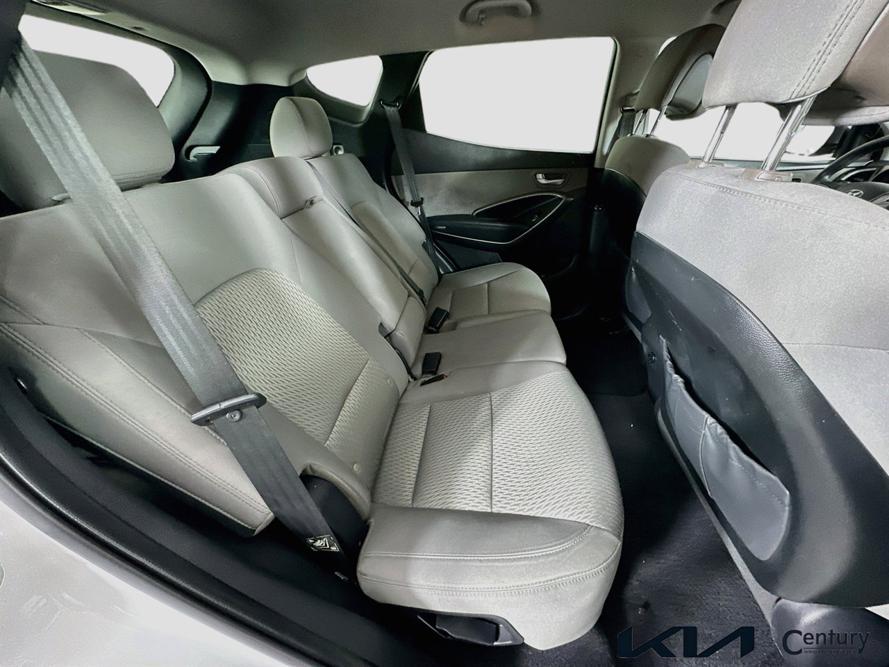 Used 2018 Hyundai Santa Fe Sport w/ Cargo Package FWD image 24