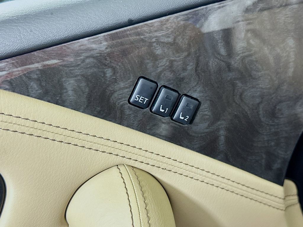 Used 2022 Nissan Armada Platinum w/ Captain's Chairs Package image 22