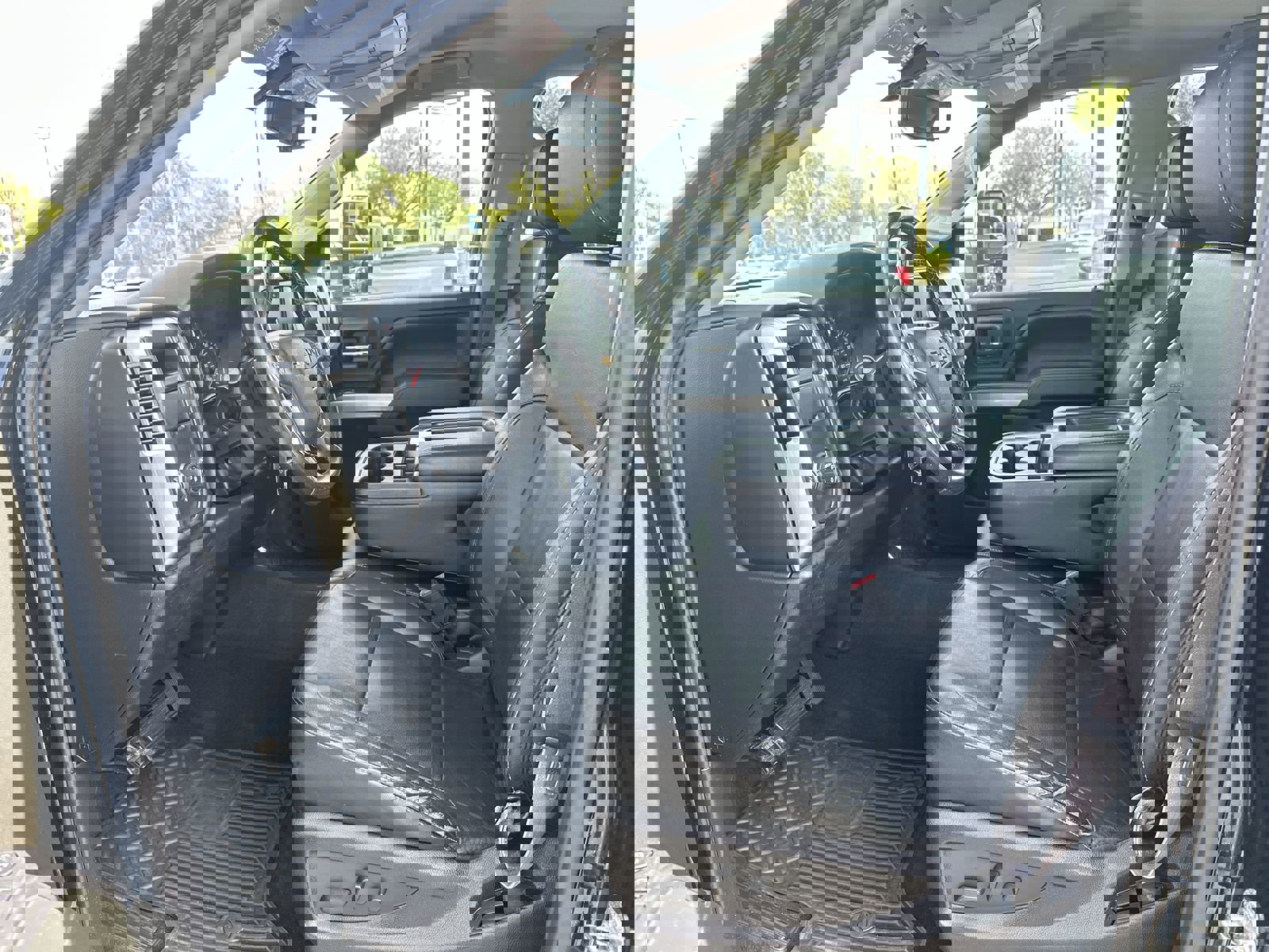 Used 2015 Chevrolet Silverado 1500 LT w/ LT Convenience Package image 16