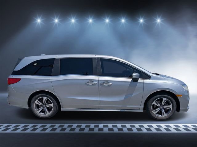 Used 2018 Honda Odyssey Touring image 2