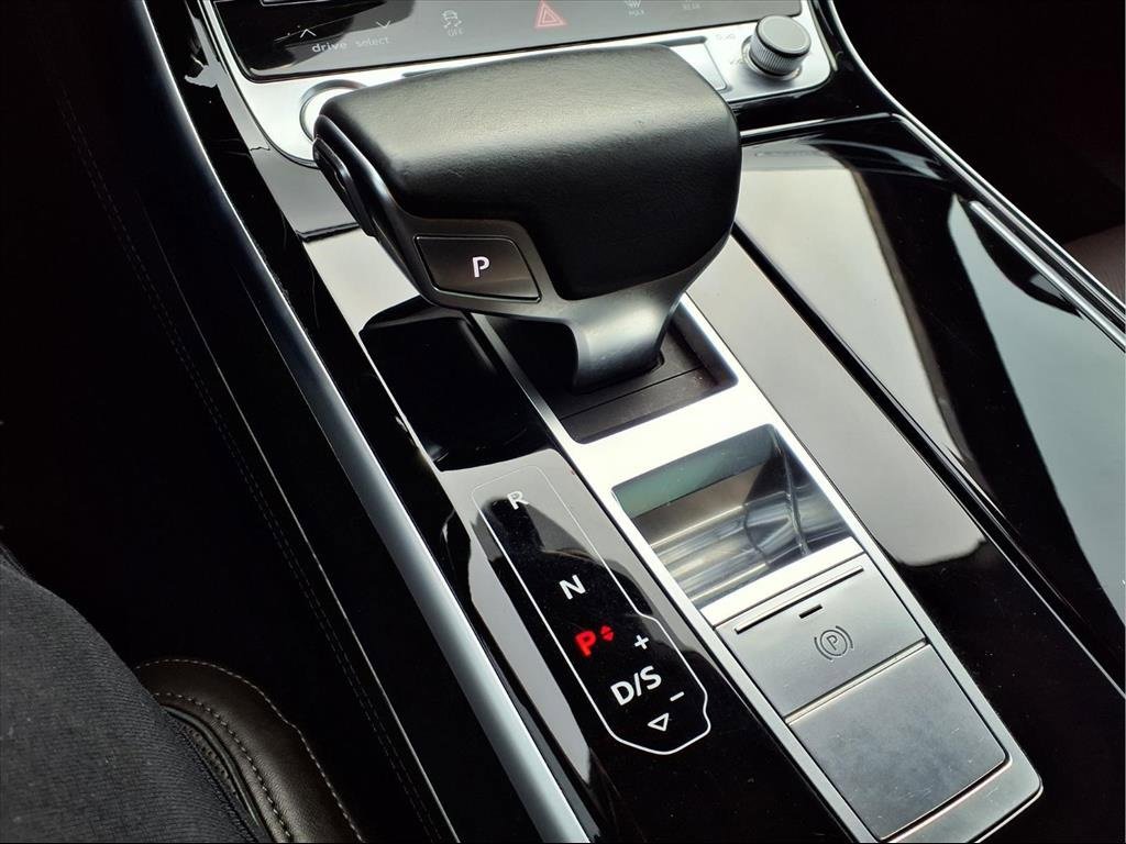 Used 2019 Audi A8 L 4.0T w/ First Edition Package image 25