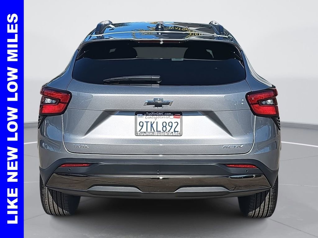 Used 2025 Chevrolet Trax ACTIV w/ Driver Confidence Package image 4