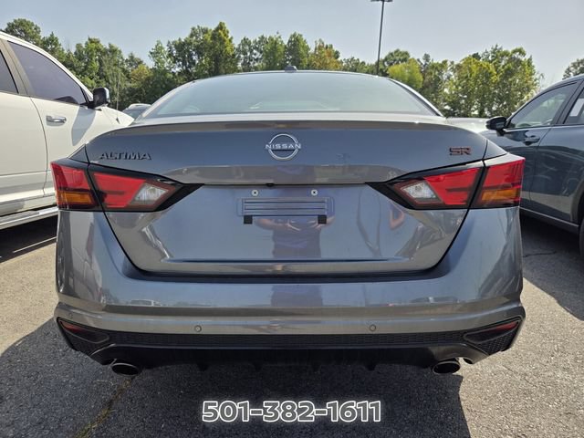 Used 2024 Nissan Altima 2.5 SR FWD image 3