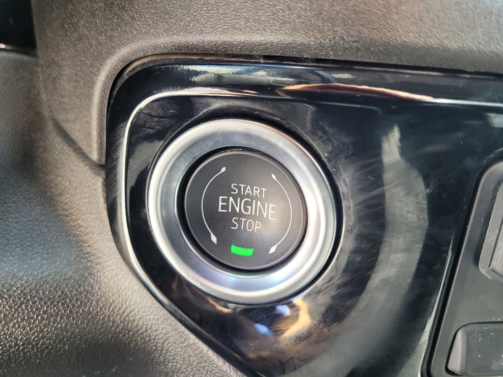 Used 2025 Chevrolet Silverado 2500 LT image 21