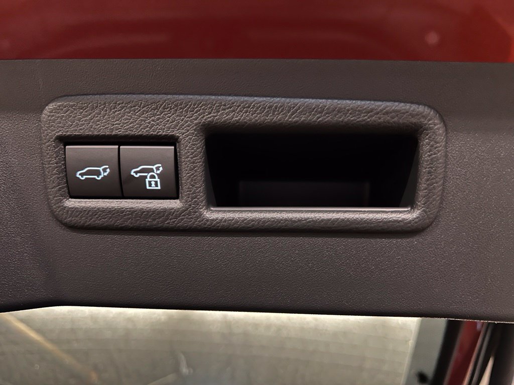 New 2026 Toyota C-HR AWD/4WD image 37